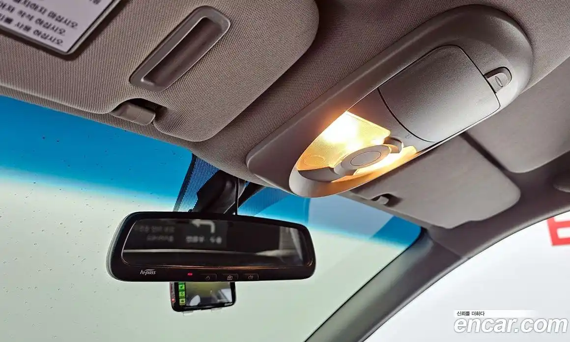 SsangYong Korando 2016 2.0 Автомат в Москве № 409416, фото 16