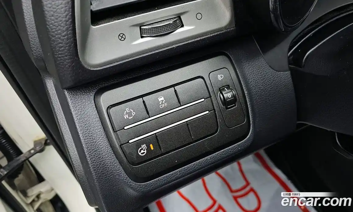 SsangYong TIBOLI 2016 1.6 Автомат в Москве № 409460, фото 13