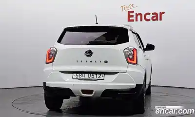 SsangYong TIBOLI 2016 1.6 Автомат в Москве № 409460, миниатюра 4