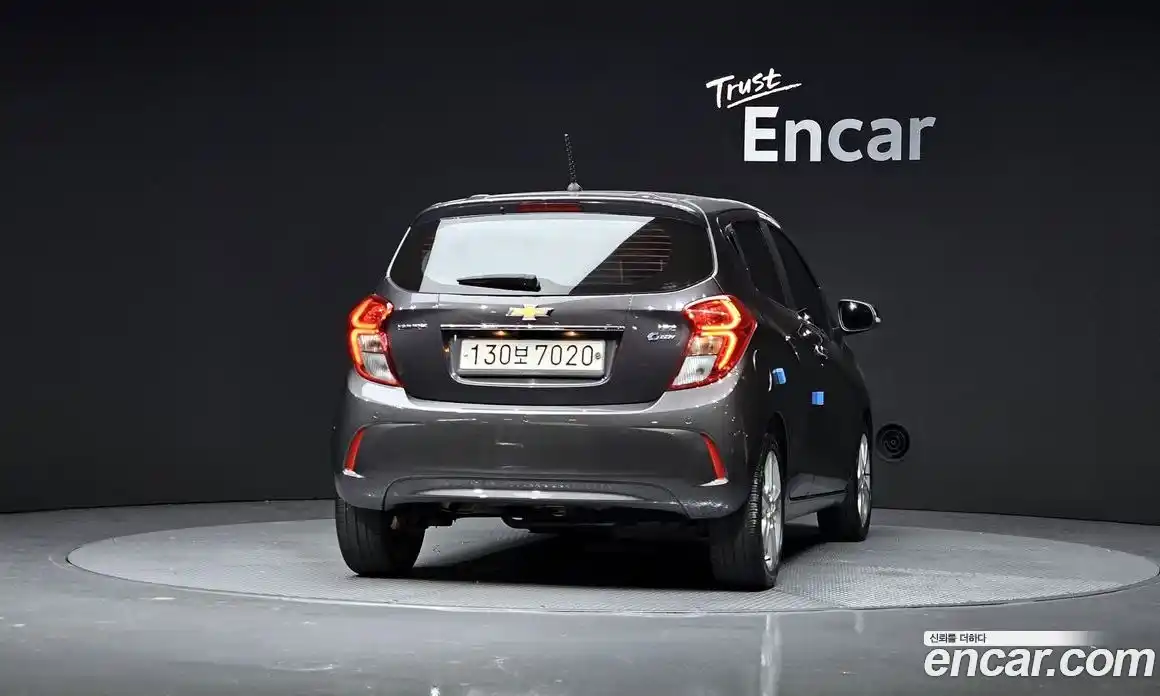 Chevrolet Spark 2016 1.0 Автомат в Москве № 41127, фото 3