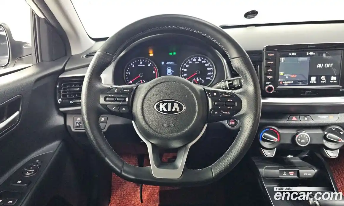 Kia Stonic 2019 1.6 Автомат в Москве № 51014, фото 13