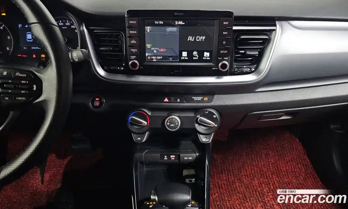 Kia Stonic 2019 1.6 Автомат в Москве № 51014, фото 14