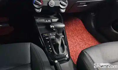Kia Stonic 2019 1.6 Автомат в Москве № 51014, миниатюра 9