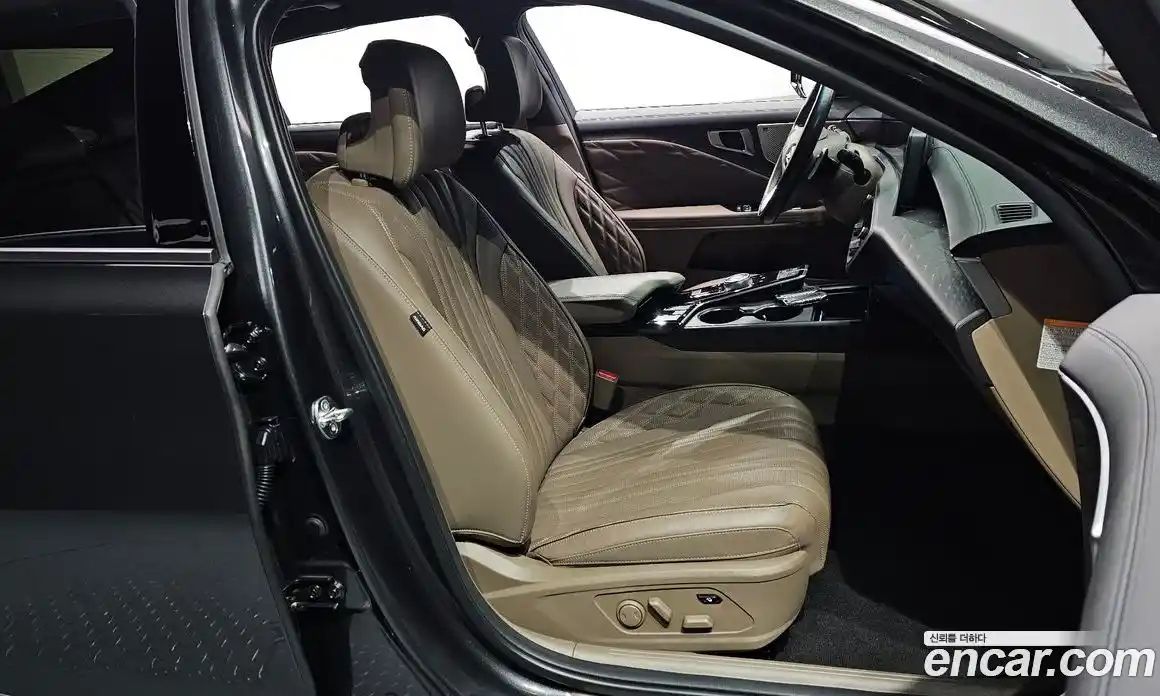 Kia K8 2023 1.6 Автомат в Москве № 54477, фото 9