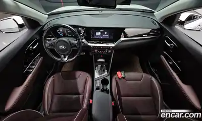 Kia Niro 2020 1.6 Автомат в Москве № 54652, миниатюра 10
