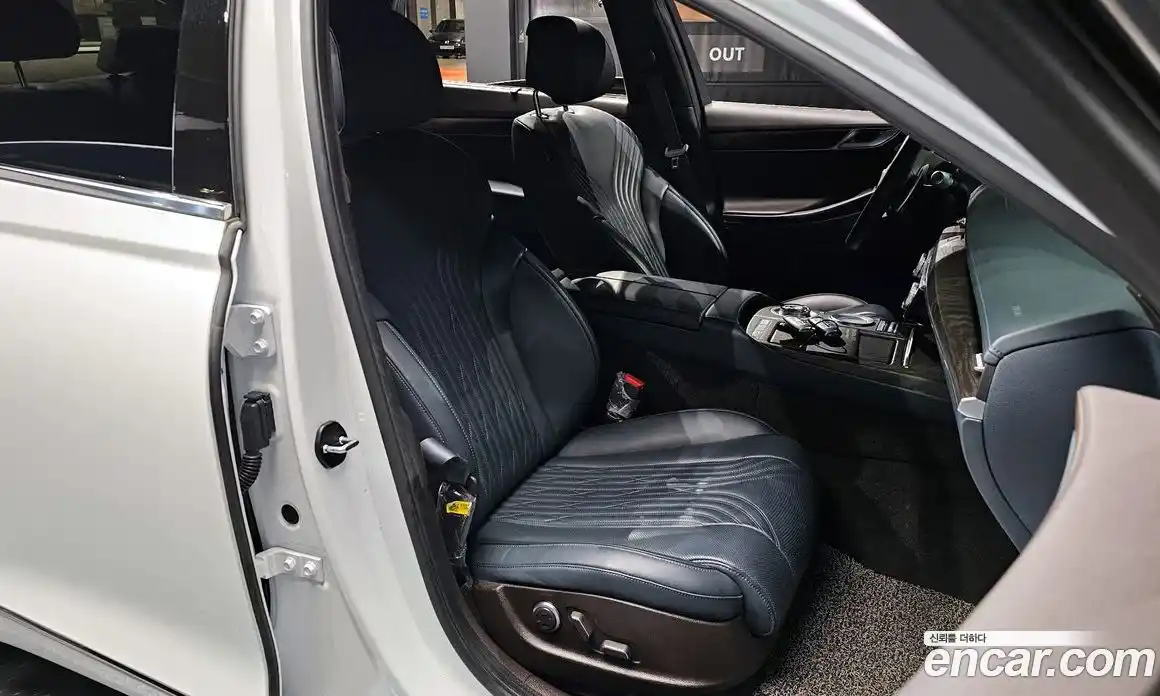 Genesis G80 2022 2.5 Автомат в Москве № 56780, фото 10