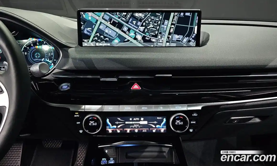 Genesis G80 2024 2.5 Автомат в Москве № 58684, фото 12