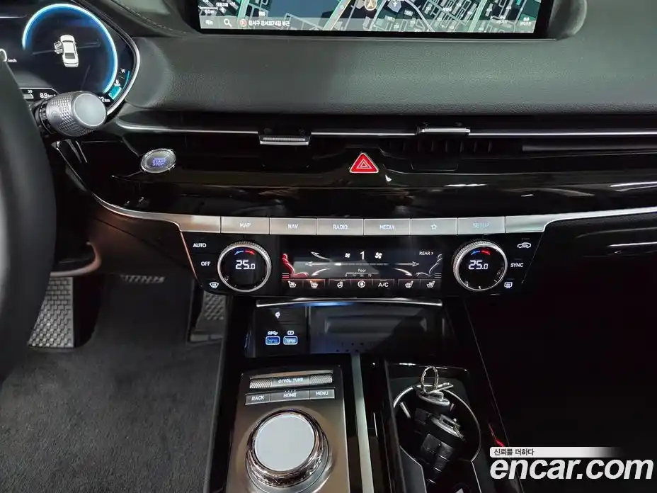 Genesis G80 2024 2.5 Автомат в Москве № 58684, фото 14