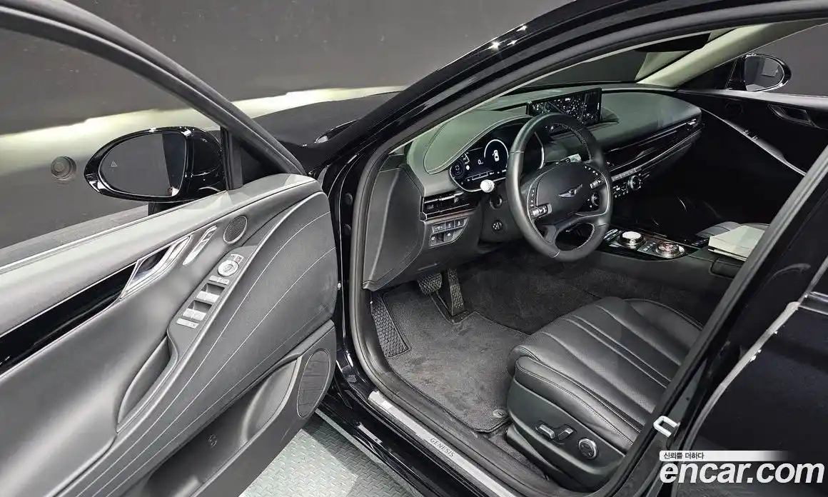 Genesis G80 2024 2.5 Автомат в Москве № 58684, фото 20