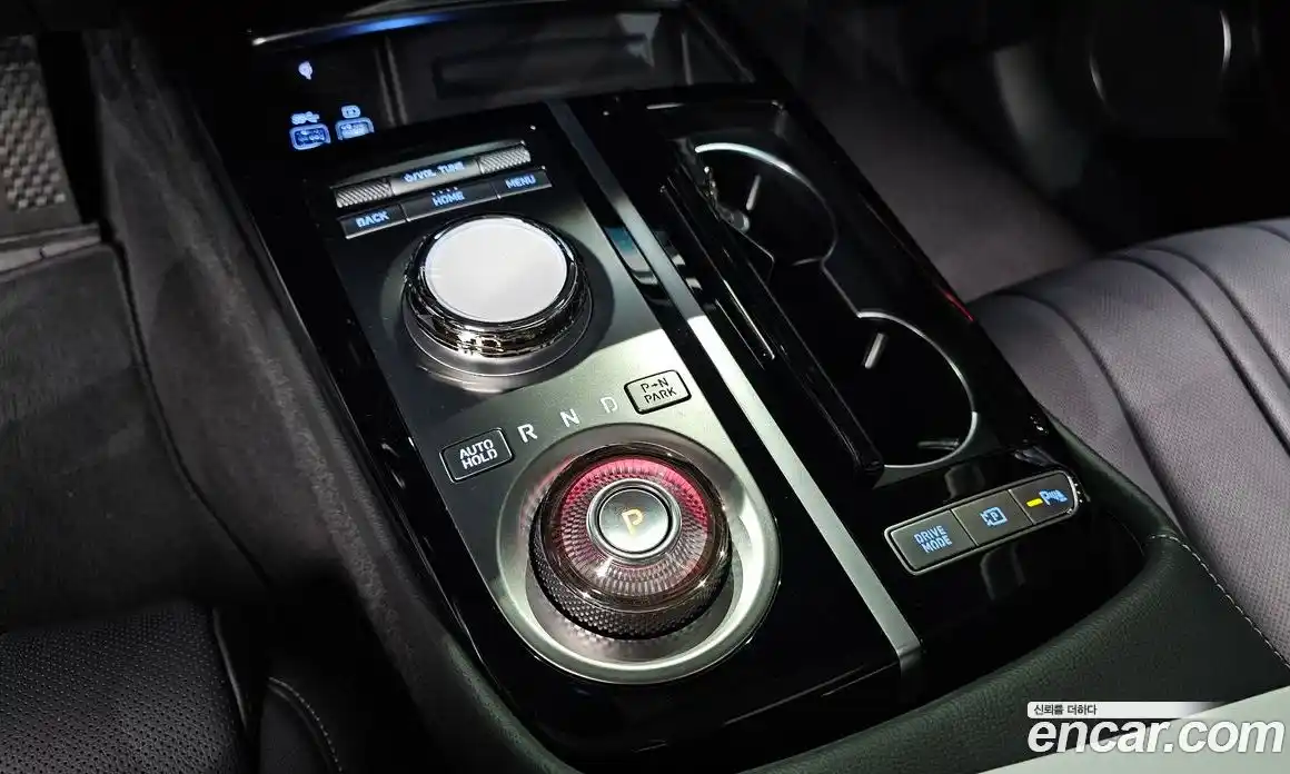 Genesis G80 2024 2.5 Автомат в Москве № 58684, фото 9