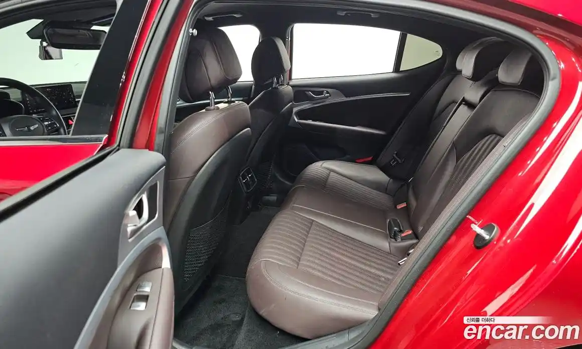 Genesis G70 2023 2.0 Автомат в Москве № 59484, фото 11