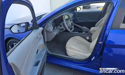 Hyundai Avante 2024 1.6 Автомат в Москве № 6670, миниатюра 8