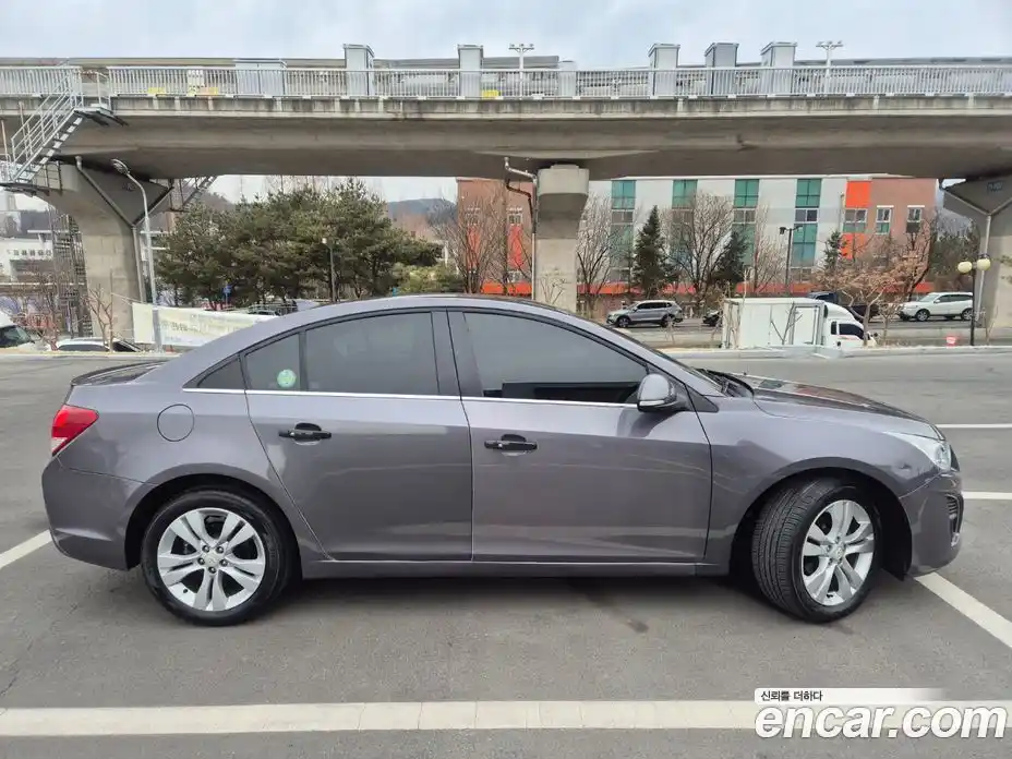 Chevrolet Cruze 2014 1.8 Автомат в Москве № 72784, фото 8