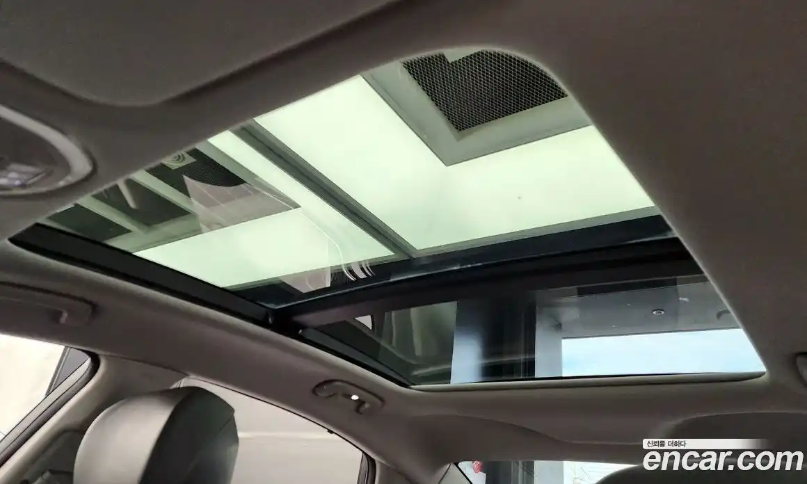 Genesis G80 2017 3.3 Автомат в Москве № 81204, фото 18