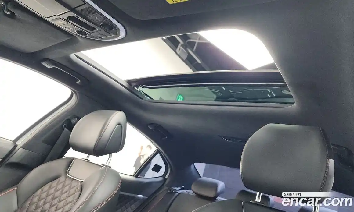 Genesis G70 2018 3.3 Автомат в Москве № 84968, фото 13