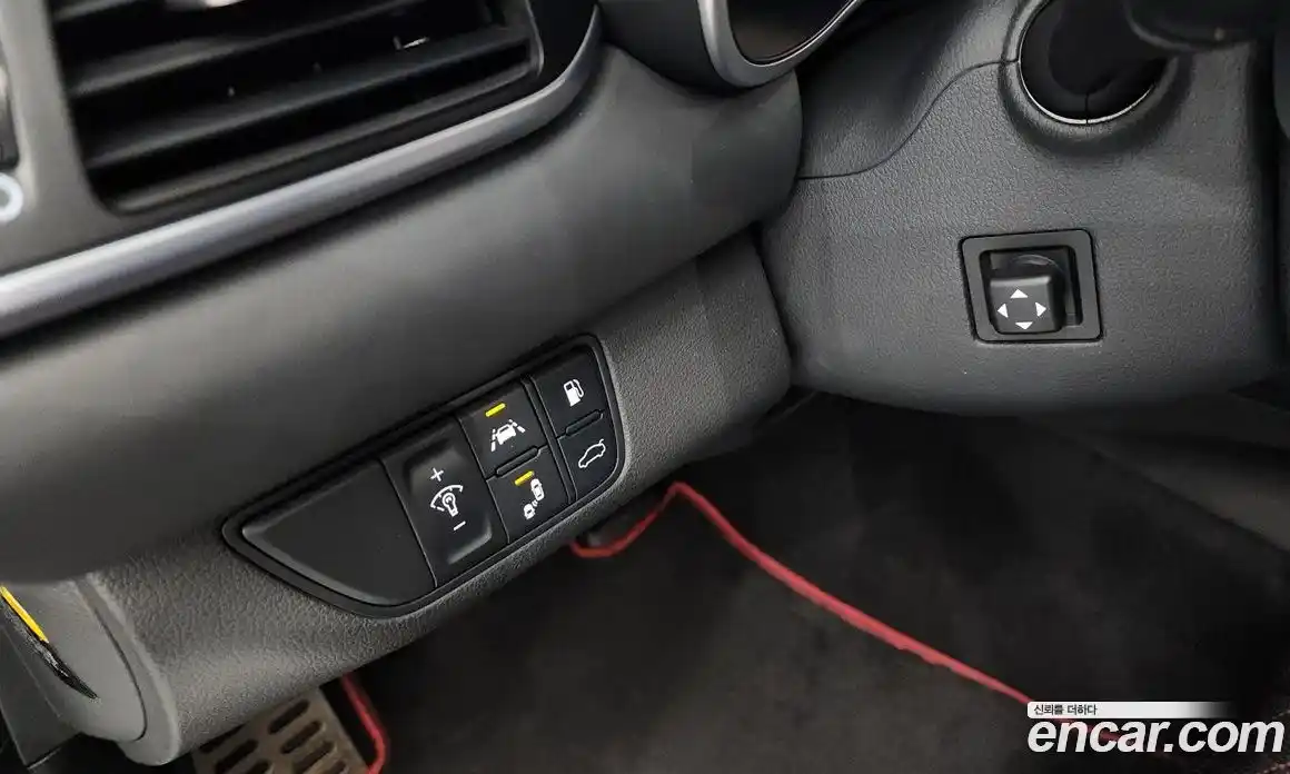 Genesis G70 2018 3.3 Автомат в Москве № 84968, фото 16