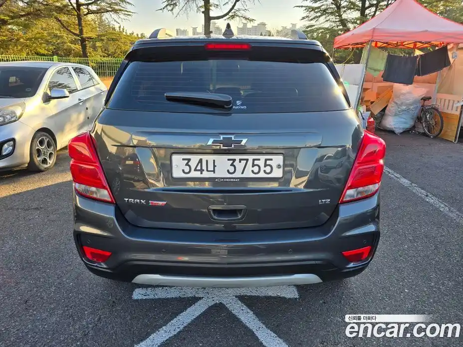 Chevrolet Trax 2017 1.4 Автомат в Москве № 85208, фото 4