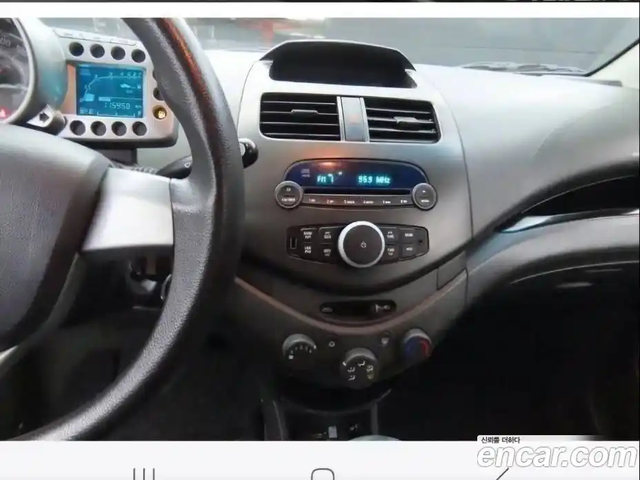 Chevrolet Spark 2012 1.0 Механическая в Москве № 90706, фото 8