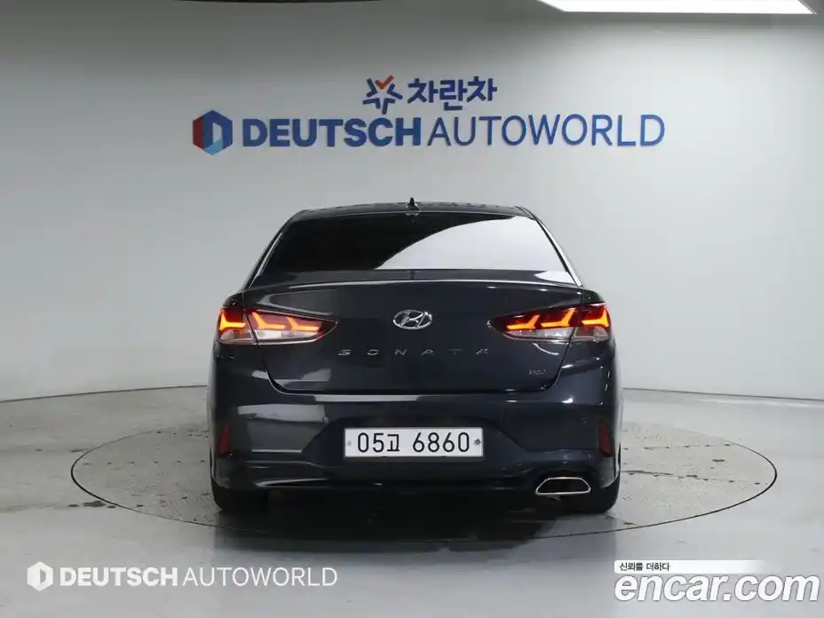 Hyundai Sonata 2019 2.0 Автомат в Москве № 92826, фото 4