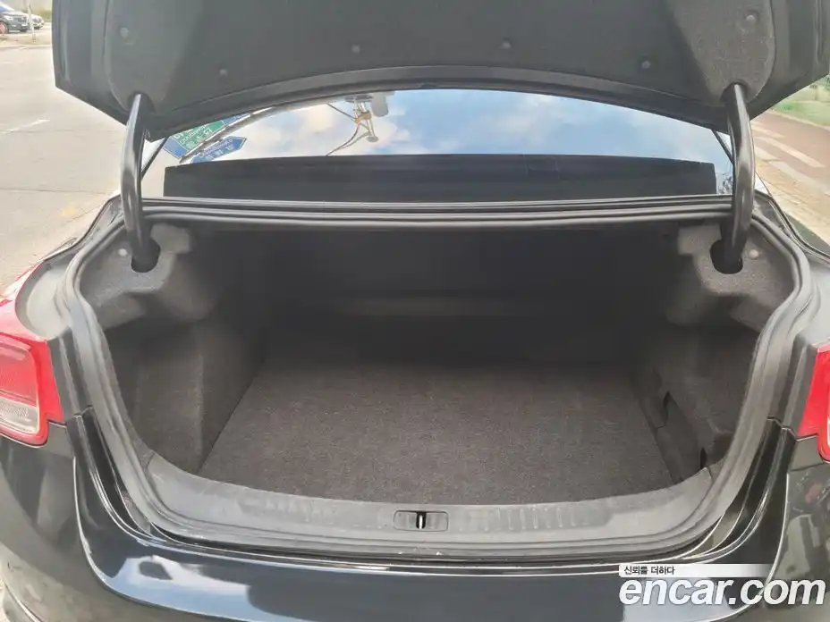 Chevrolet Malibu 2013 2.0 Автомат в Москве № 103229, фото 12