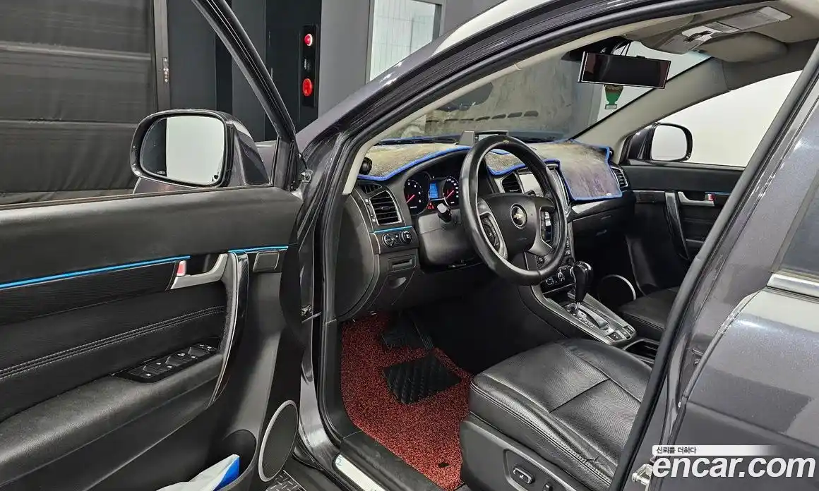 Chevrolet Captiva 2015 2.0 Автомат в Москве № 103826, фото 3