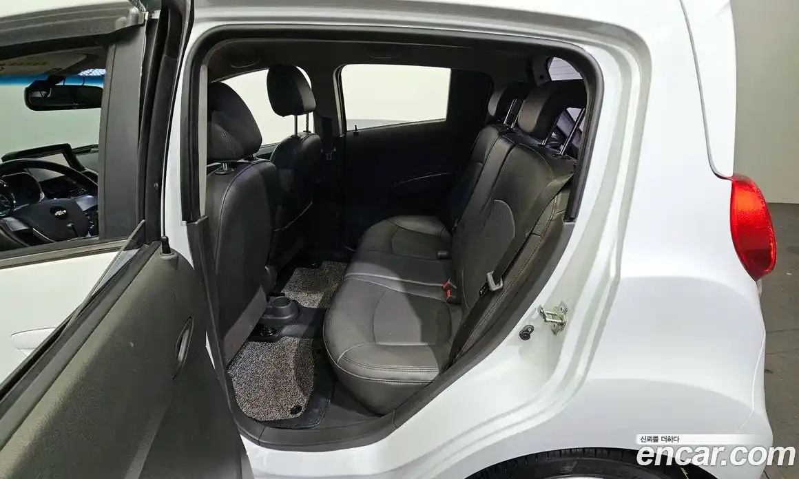 Chevrolet Spark 2014 1.0 Автомат в Москве № 103838, фото 8