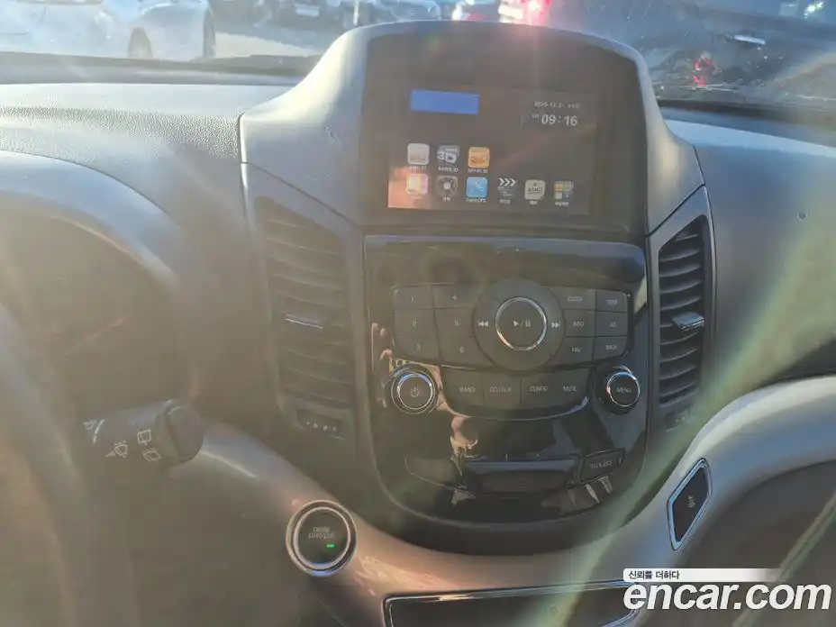 Chevrolet Orlando 2013 2.0 Автомат в Москве № 103872, фото 11