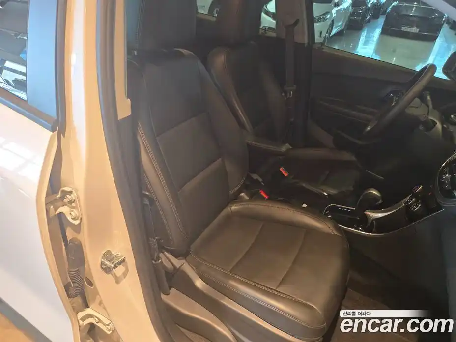 Chevrolet Trax 2020 1.4 Автомат в Москве № 104519, фото 12