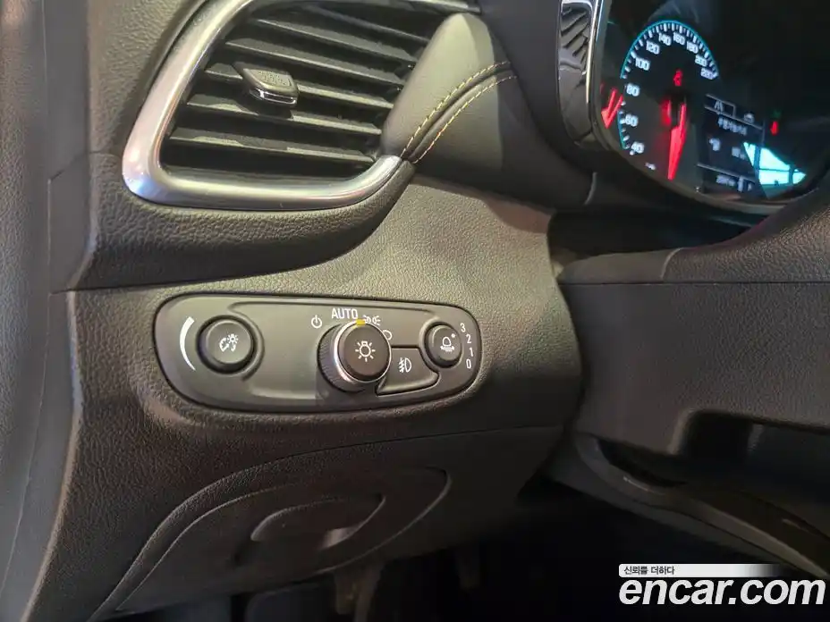 Chevrolet Trax 2020 1.4 Автомат в Москве № 104519, фото 18