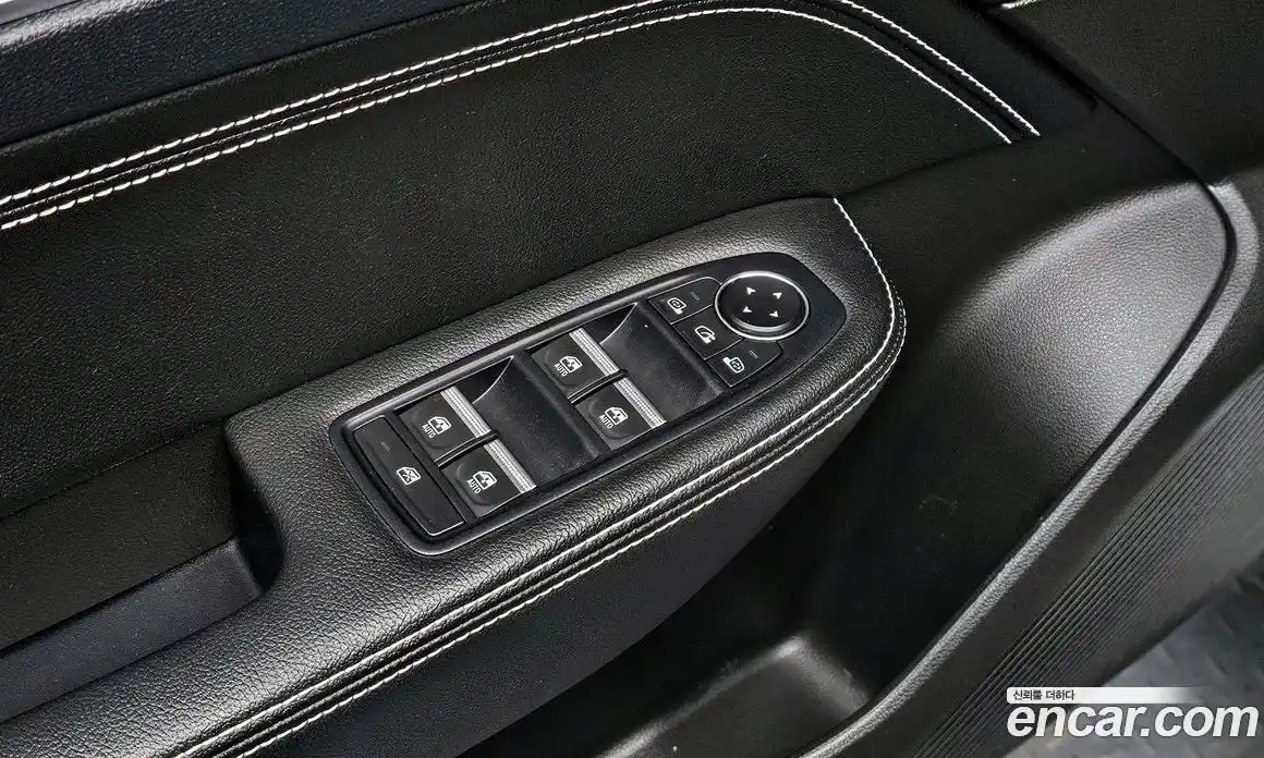 Renault XM3 2023 1.6 Автомат в Москве № 107276, фото 1