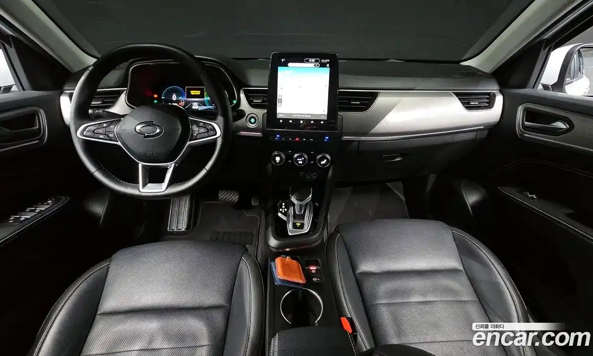 Renault XM3 2023 1.6 Автомат в Москве № 107276, фото 3