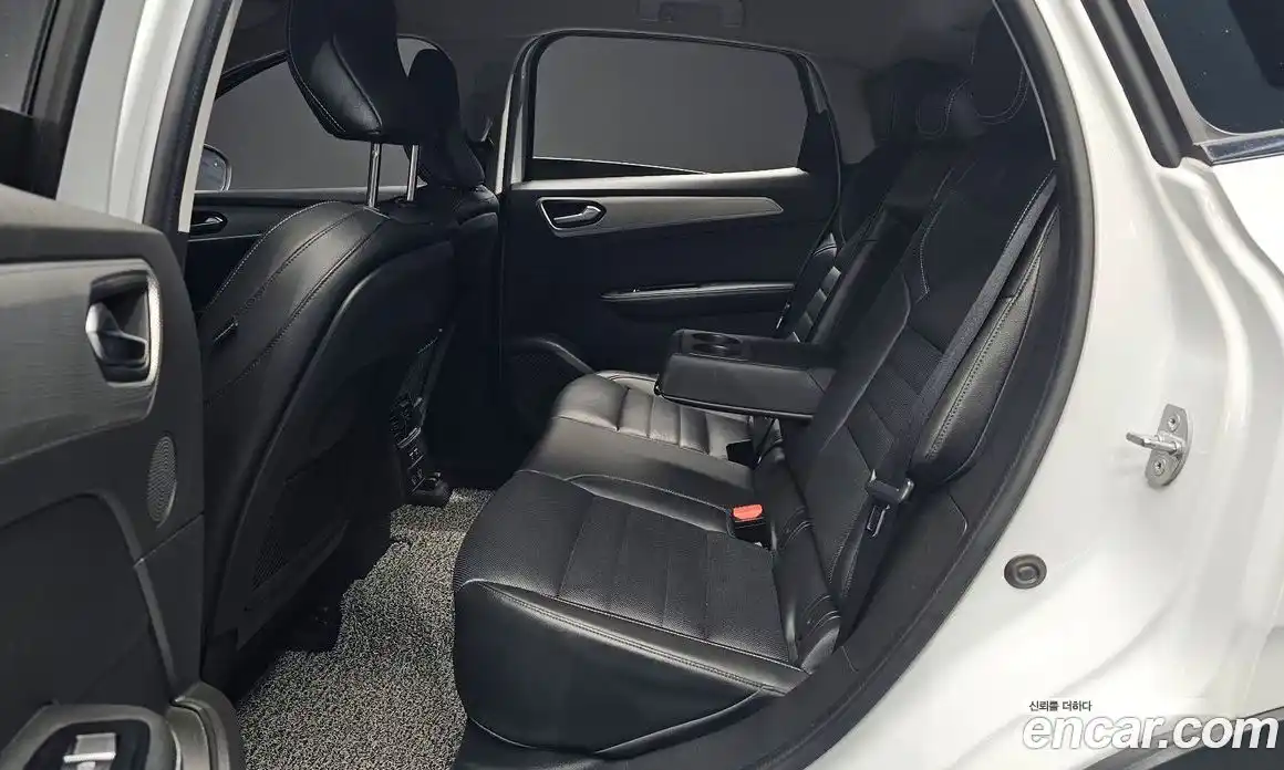 Renault XM3 2023 1.6 Автомат в Москве № 107276, фото 9