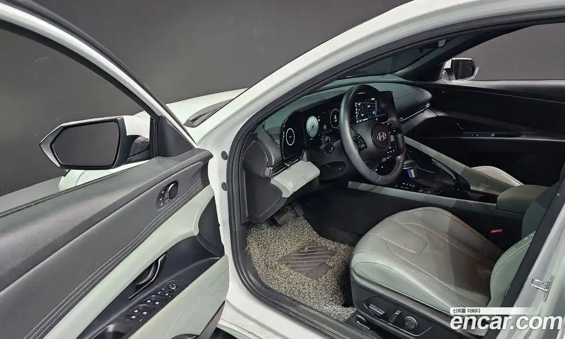 Hyundai Avante 2024 1.6 Автомат в Москве № 112411, фото 11