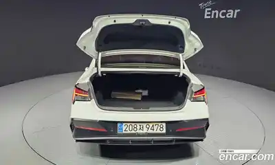 Hyundai Avante 2024 1.6 Автомат в Москве № 112411, миниатюра 2