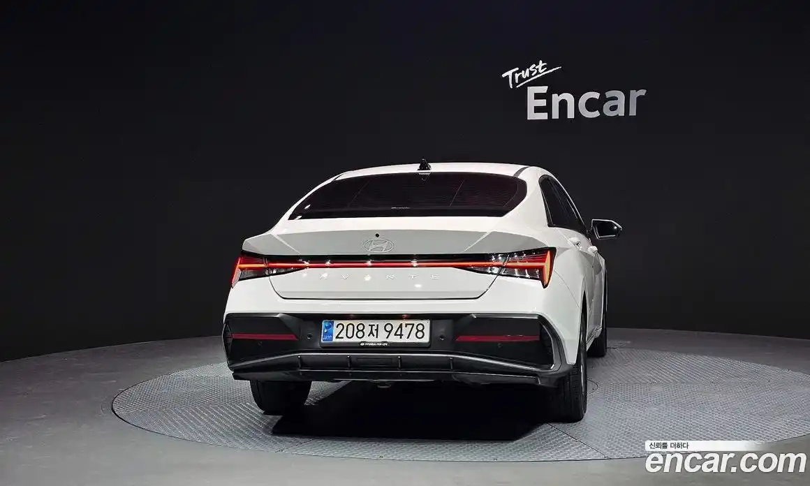 Hyundai Avante 2024 1.6 Автомат в Москве № 112411, фото 3