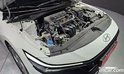 Hyundai Avante 2024 1.6 Автомат в Москве № 112411, миниатюра 4