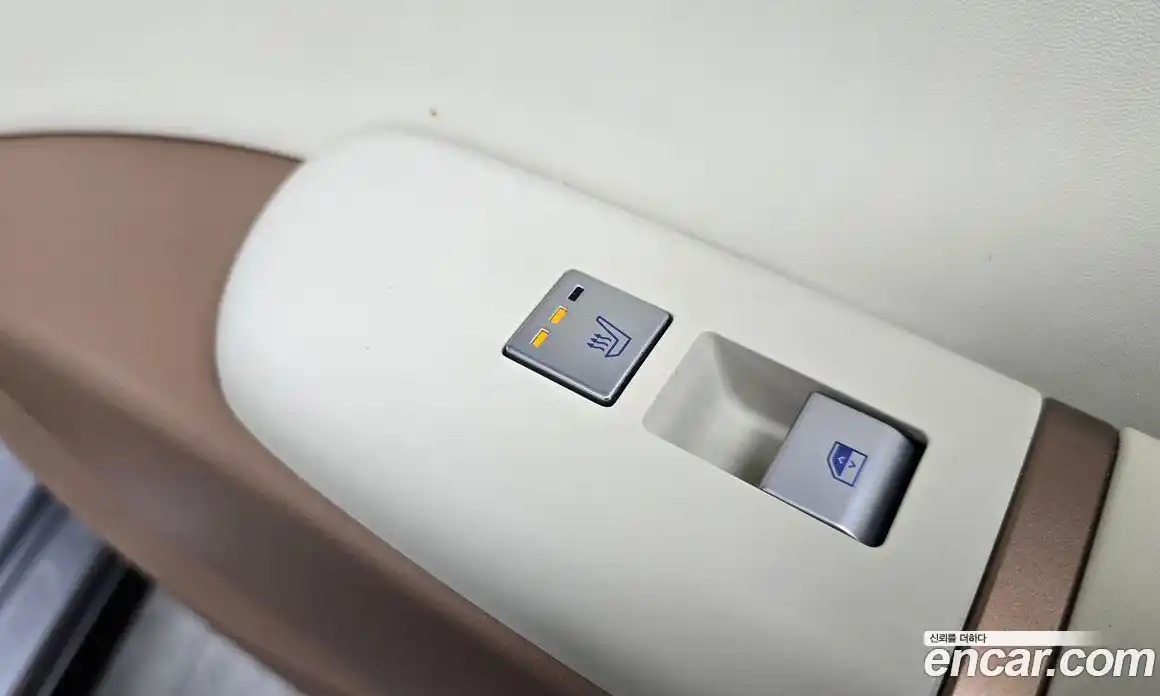 Hyundai Grandeur 2023 1.6 Автомат в Москве № 113023, фото 9