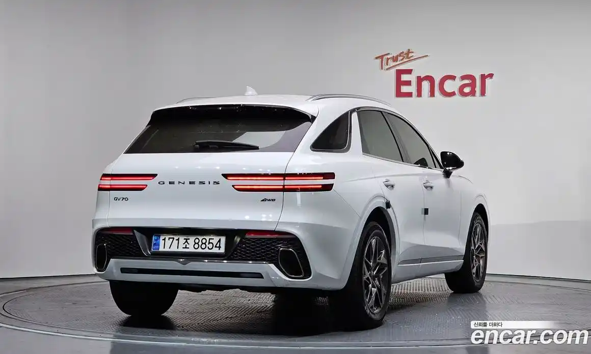 Genesis GV70 2021 2.5 Автомат в Москве № 117675, фото 12