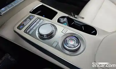 Genesis GV70 2021 2.5 Автомат в Москве № 117675, миниатюра 9