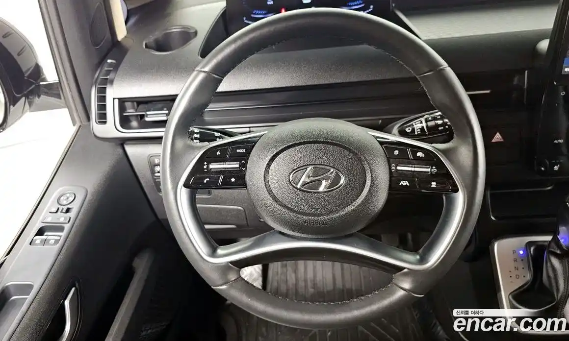 Hyundai Staria 2022 2.2 Автомат в Москве № 119390, фото 14