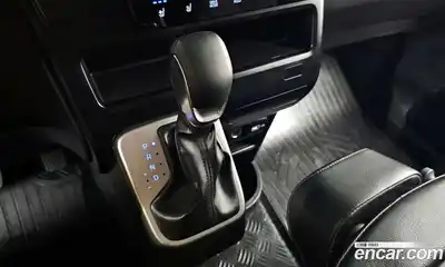 Hyundai Staria 2022 2.2 Автомат в Москве № 119390, миниатюра 4