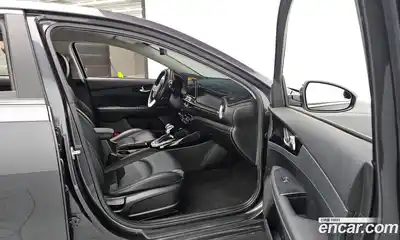 Kia K3 2021 1.6 Автомат в Москве № 120146, миниатюра 10