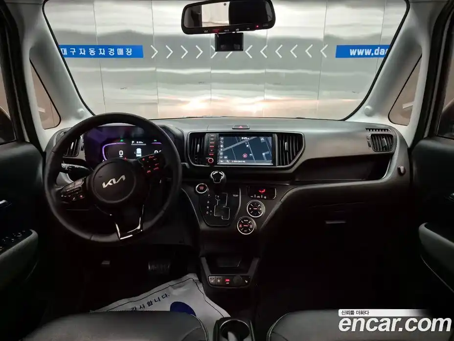 Kia Ray 2023 1.0 Автомат в Москве № 120244, фото 11