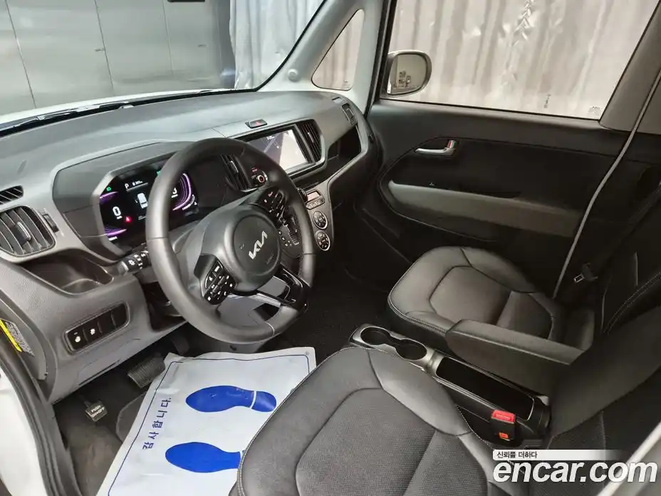 Kia Ray 2023 1.0 Автомат в Москве № 120244, фото 12