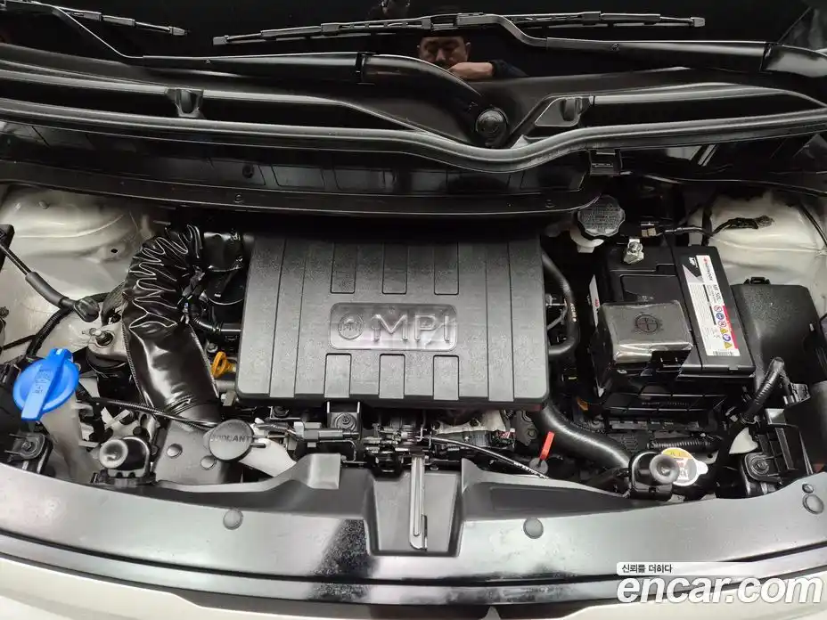 Kia Ray 2023 1.0 Автомат в Москве № 120244, фото 10