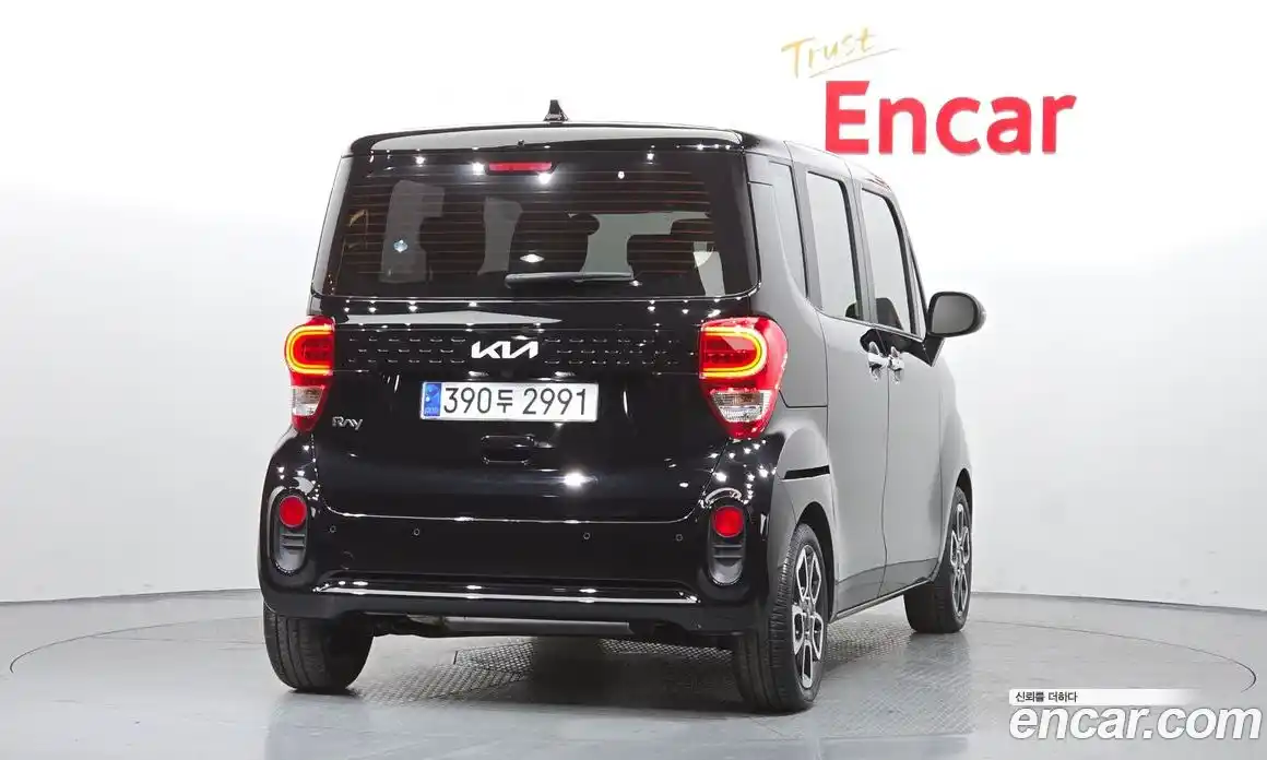 Kia Ray 2022 1.0 Автомат в Москве № 120332, фото 13