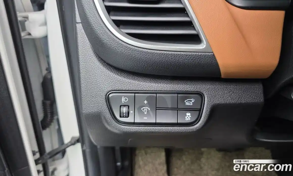 Kia Seltos 2023 1.6 Автомат в Москве № 120600, фото 20