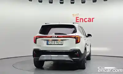 Kia Seltos 2023 1.6 Автомат в Москве № 120600, миниатюра 6