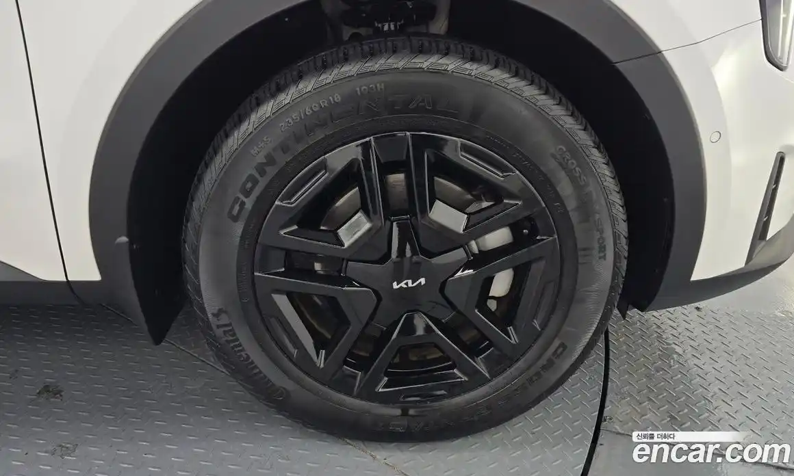 Kia Sorento 2024 1.6 Автомат в Москве № 123874, фото 5