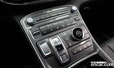 Hyundai Santa Fe 2023 2.5 Автомат в Москве № 125399, миниатюра 2